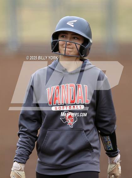 Thumbnail 1 in Grand Saline vs Van photogallery.