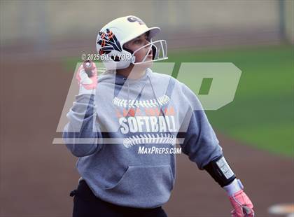 Thumbnail 2 in Grand Saline vs Van photogallery.