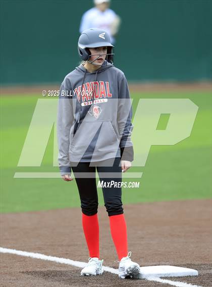 Thumbnail 3 in Grand Saline vs Van photogallery.