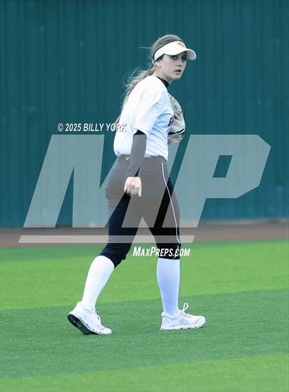 Thumbnail 1 in Grand Saline vs Van photogallery.