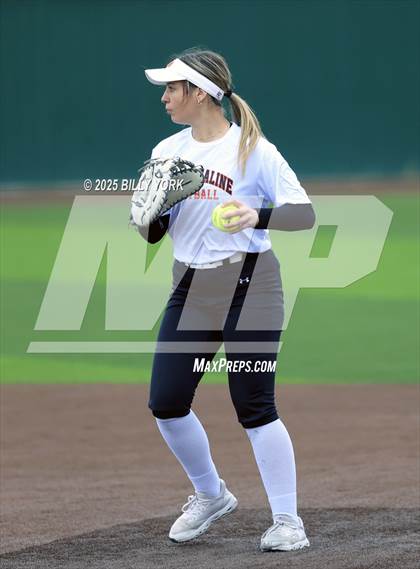 Thumbnail 1 in Grand Saline vs Van photogallery.
