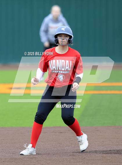 Thumbnail 1 in Grand Saline vs Van photogallery.