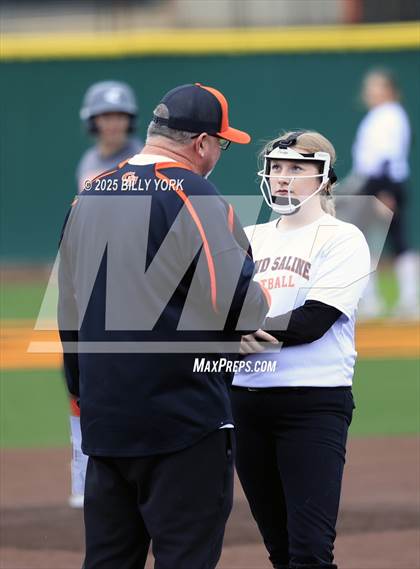 Thumbnail 2 in Grand Saline vs Van photogallery.