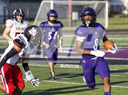 Thumbnail 2 in Huntington North @ Leo photogallery.