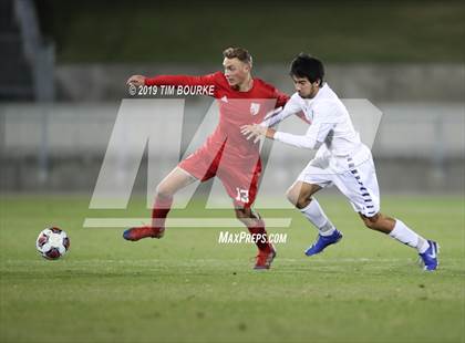 Thumbnail 3 in Broomfield vs. Regis Jesuit (CHSAA 5A Final) photogallery.