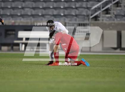 Thumbnail 3 in Broomfield vs. Regis Jesuit (CHSAA 5A Final) photogallery.