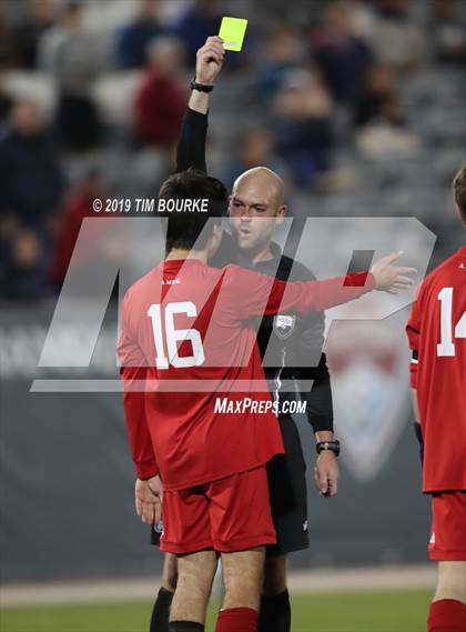 Thumbnail 2 in Broomfield vs. Regis Jesuit (CHSAA 5A Final) photogallery.