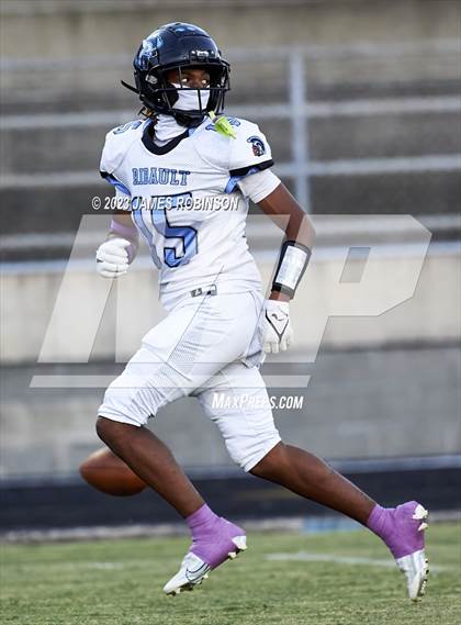 Thumbnail 1 in Ribault @ ED White photogallery.