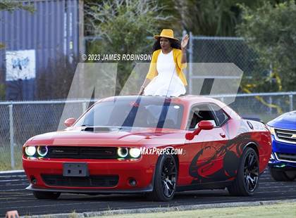 Thumbnail 3 in Ribault @ ED White photogallery.