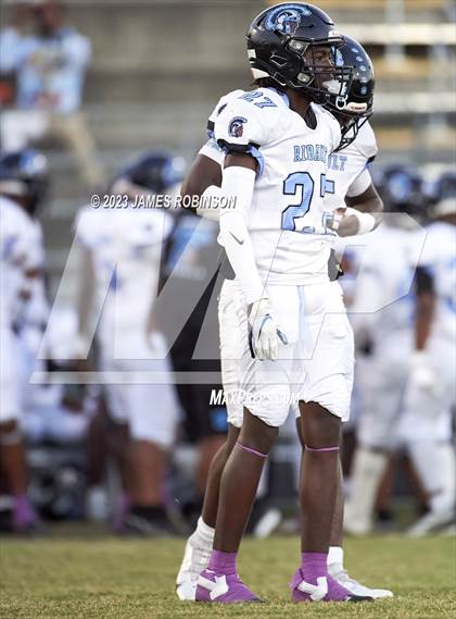 Thumbnail 1 in Ribault @ ED White photogallery.