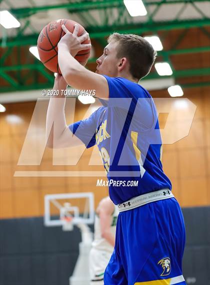 Thumbnail 2 in Brock @ Azle photogallery.