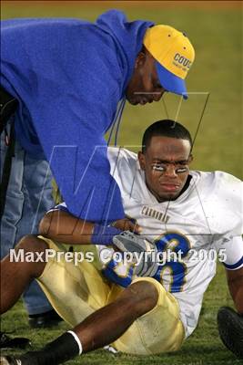 Thumbnail 2 in Crenshaw vs. Taft (Section Final) photogallery.