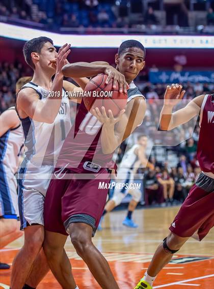 Thumbnail 1 in East Catholic vs. Windsor (CIAC D1 Final) photogallery.