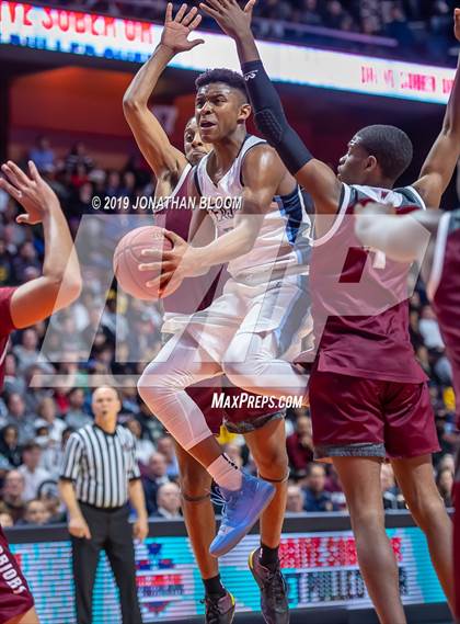 Thumbnail 2 in East Catholic vs. Windsor (CIAC D1 Final) photogallery.