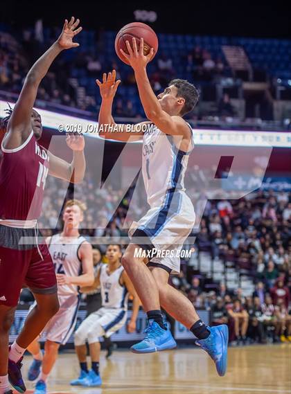 Thumbnail 3 in East Catholic vs. Windsor (CIAC D1 Final) photogallery.