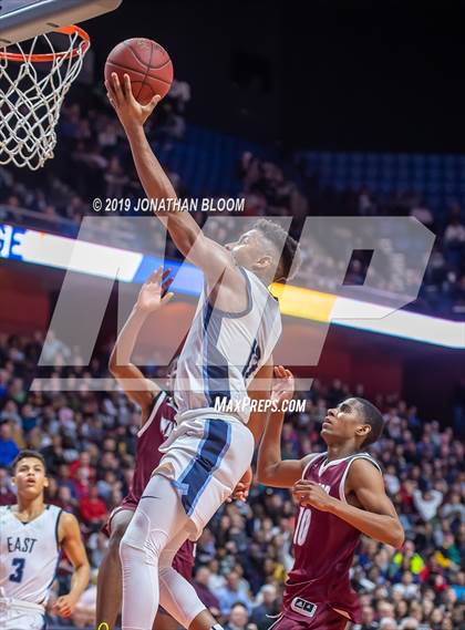 Thumbnail 2 in East Catholic vs. Windsor (CIAC D1 Final) photogallery.