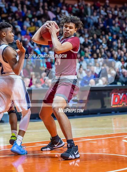 Thumbnail 2 in East Catholic vs. Windsor (CIAC D1 Final) photogallery.