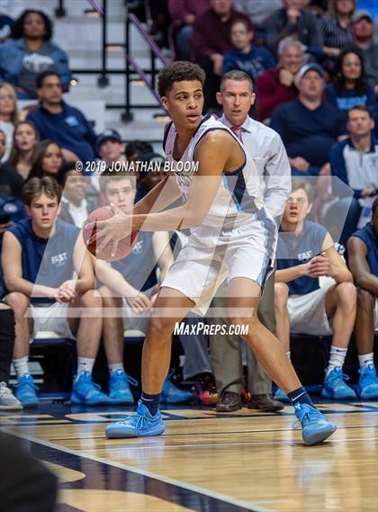 Thumbnail 1 in East Catholic vs. Windsor (CIAC D1 Final) photogallery.
