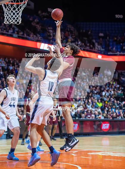 Thumbnail 1 in East Catholic vs. Windsor (CIAC D1 Final) photogallery.