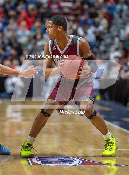 Thumbnail 2 in East Catholic vs. Windsor (CIAC D1 Final) photogallery.