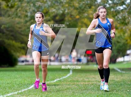 Thumbnail 3 in Lane/Taft Invitational Cross Country Meet photogallery.