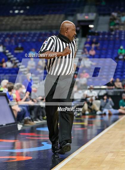 Thumbnail 3 in Tatum vs. Cole (UIL Class 3A Final) photogallery.