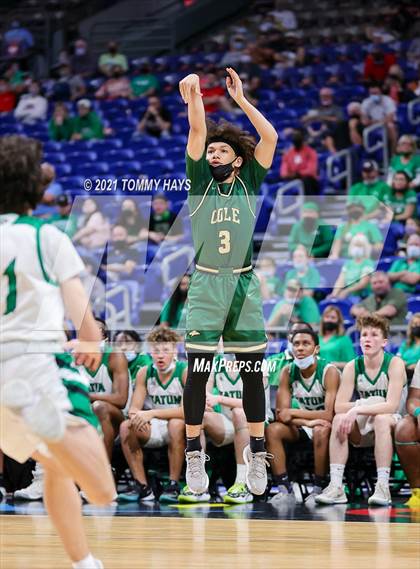 Thumbnail 2 in Tatum vs. Cole (UIL Class 3A Final) photogallery.