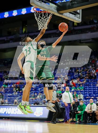 Thumbnail 3 in Tatum vs. Cole (UIL Class 3A Final) photogallery.