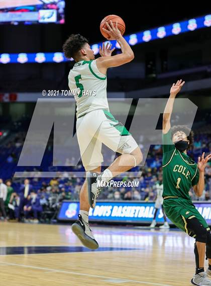 Thumbnail 3 in Tatum vs. Cole (UIL Class 3A Final) photogallery.