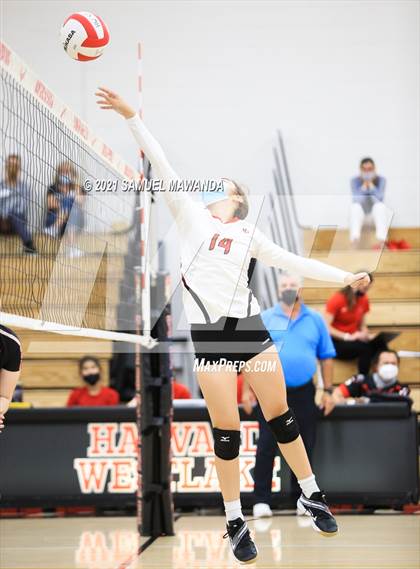 Thumbnail 2 in Bishop Diego @ Harvard-Westlake photogallery.
