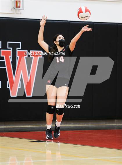 Thumbnail 3 in Bishop Diego @ Harvard-Westlake photogallery.