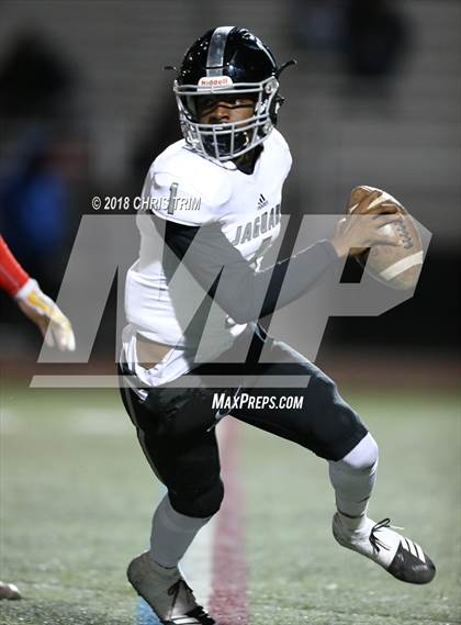 Thumbnail 2 in Desert Pines @ Arbor View (NIAA 4A Mountain Semifinal) photogallery.