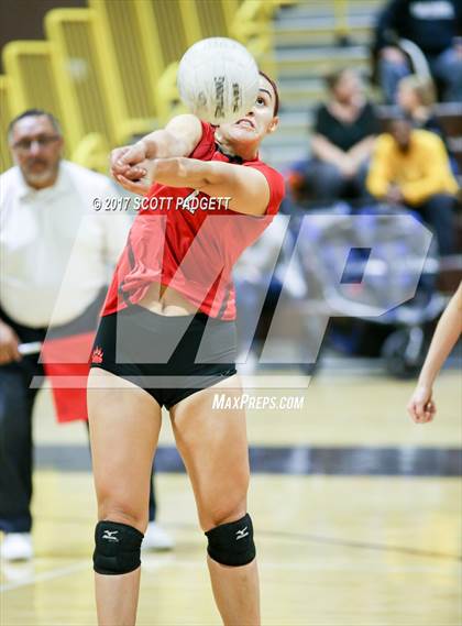 Thumbnail 3 in Temecula Valley vs. Harvard-Westlake (CIF SS D1 Second Round) photogallery.