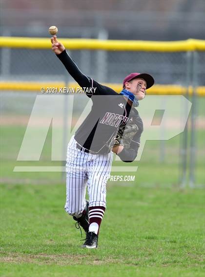 Thumbnail 3 in Guilford @ North Haven photogallery.