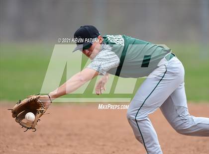 Thumbnail 3 in Guilford @ North Haven photogallery.