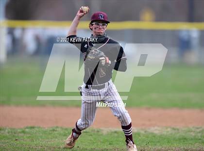 Thumbnail 3 in Guilford @ North Haven photogallery.