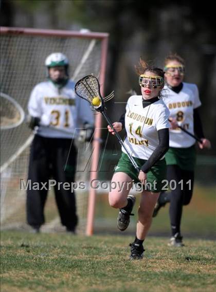 Thumbnail 1 in Upper Arlington @ Loudoun Valley photogallery.