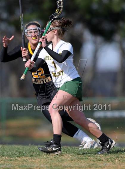 Thumbnail 1 in Upper Arlington @ Loudoun Valley photogallery.