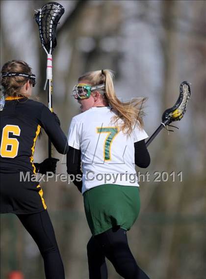 Thumbnail 2 in Upper Arlington @ Loudoun Valley photogallery.