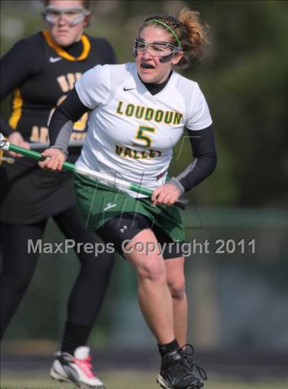 Thumbnail 3 in Upper Arlington @ Loudoun Valley photogallery.