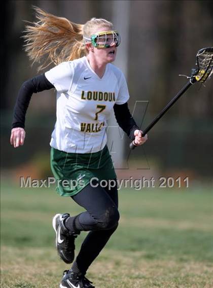 Thumbnail 2 in Upper Arlington @ Loudoun Valley photogallery.