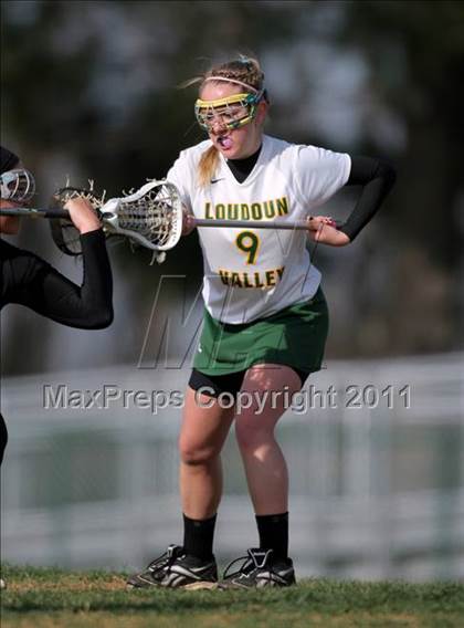 Thumbnail 3 in Upper Arlington @ Loudoun Valley photogallery.