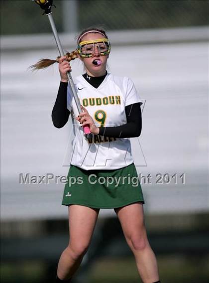 Thumbnail 3 in Upper Arlington @ Loudoun Valley photogallery.