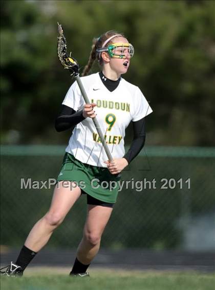Thumbnail 1 in Upper Arlington @ Loudoun Valley photogallery.