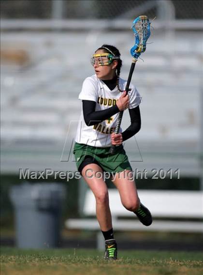 Thumbnail 3 in Upper Arlington @ Loudoun Valley photogallery.