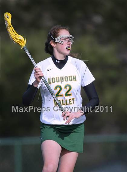 Thumbnail 2 in Upper Arlington @ Loudoun Valley photogallery.