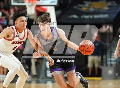 Thumbnail 2 in Blue Valley Northwest vs. Heights (KSHSAA 6A Final) photogallery.