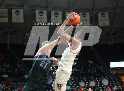 Thumbnail 3 in Blue Valley Northwest vs. Heights (KSHSAA 6A Final) photogallery.