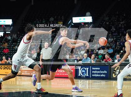 Thumbnail 2 in Blue Valley Northwest vs. Heights (KSHSAA 6A Final) photogallery.