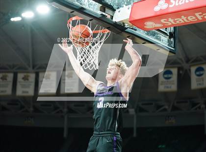 Thumbnail 1 in Blue Valley Northwest vs. Heights (KSHSAA 6A Final) photogallery.
